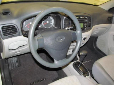 2010 Hyundai Accent  GS