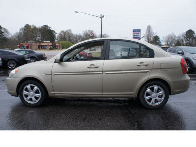 2006 Hyundai Accent GLS -
Cars.com </title>
<meta name="title" content="2006 Hyundai Accent GLS - Cars.com"/>
<meta name="description" content="Listed on Cars.com