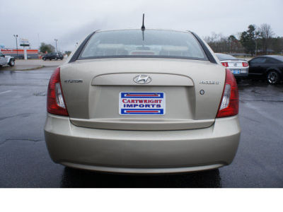 2006 Hyundai Accent GLS -
Cars.com </title>
<meta name="title" content="2006 Hyundai Accent GLS - Cars.com"/>
<meta name="description" content="Listed on Cars.com