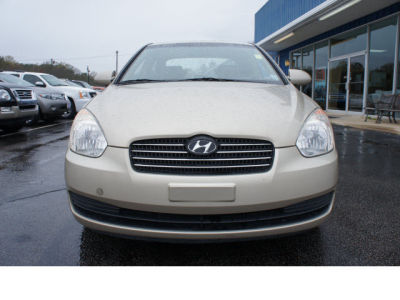 2006 Hyundai Accent GLS -
Cars.com </title>
<meta name="title" content="2006 Hyundai Accent GLS - Cars.com"/>
<meta name="description" content="Listed on Cars.com