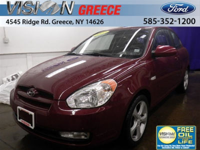 2007 Hyundai Accent  SE -
   Cars.com </title>
   <meta name="title" content="2007 Hyundai Accent  SE - Cars.com"/>
   <meta name="description" content="Listed on Cars.com