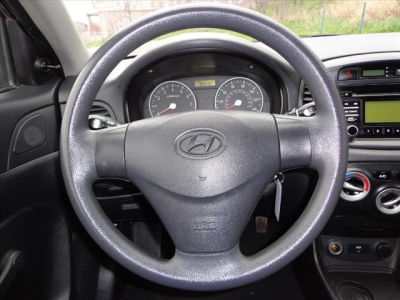 2008 Hyundai Accent  GS -
   Cars.com </title>
   <meta name="title" content="2008 Hyundai Accent  GS - Cars.com"/>
   <meta name="description" content="Listed on Cars.com