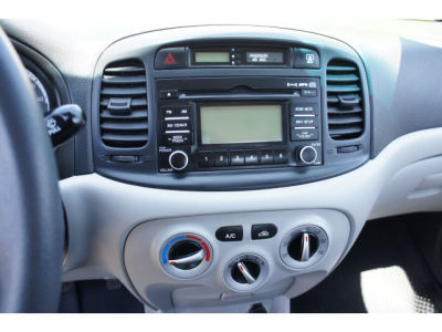 2008 Hyundai Accent  GLS -
   Cars.com </title>
   <meta name="title" content="2008 Hyundai Accent  GLS - Cars.com"/>
   <meta name="description" content="Listed on Cars.com