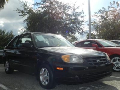 2005 Hyundai Accent  GLS -
   Cars.com </title>
   <meta name="title" content="2005 Hyundai Accent  GLS - Cars.com"/>
   <meta name="description" content="Listed on Cars.com