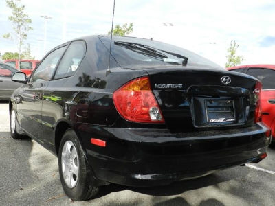 2005 Hyundai Accent GLS -
Cars.com </title>
<meta name="title" content="2005 Hyundai Accent GLS - Cars.com"/>
<meta name="description" content="Listed on Cars.com