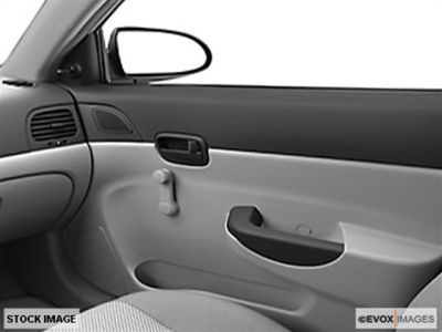 2007 Hyundai Accent  GLS -
   Cars.com </title>
   <meta name="title" content="2007 Hyundai Accent  GLS - Cars.com"/>
   <meta name="description" content="Listed on Cars.com