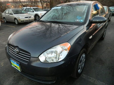 2007 Hyundai Accent  GLS -
   Cars.com </title>
   <meta name="title" content="2007 Hyundai Accent  GLS - Cars.com"/>
   <meta name="description" content="Listed on Cars.com