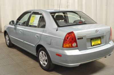 2005 Hyundai Accent GLS -
Cars.com </title>
<meta name="title" content="2005 Hyundai Accent GLS - Cars.com"/>
<meta name="description" content="Listed on Cars.com