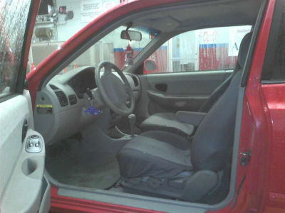 2005 Hyundai Accent  GLS -
   Cars.com </title>
   <meta name="title" content="2005 Hyundai Accent  GLS - Cars.com"/>
   <meta name="description" content="Listed on Cars.com