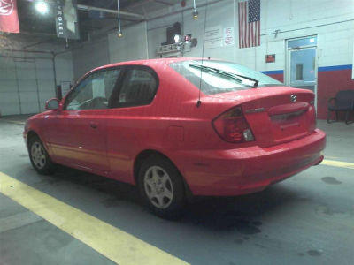 2005 Hyundai Accent  GLS -
   Cars.com </title>
   <meta name="title" content="2005 Hyundai Accent  GLS - Cars.com"/>
   <meta name="description" content="Listed on Cars.com