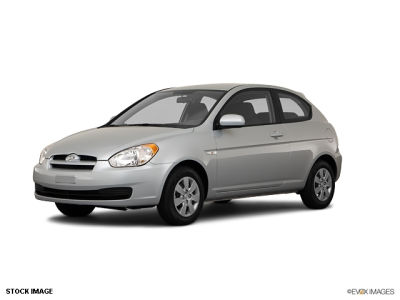 2011 Hyundai Accent  GL -
   Cars.com </title>
   <meta name="title" content="2011 Hyundai Accent  GL - Cars.com"/>
   <meta name="description" content="Listed on Cars.com