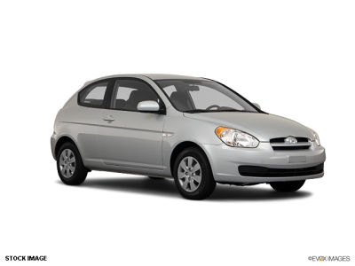 2011 Hyundai Accent  GL -
   Cars.com </title>
   <meta name="title" content="2011 Hyundai Accent  GL - Cars.com"/>
   <meta name="description" content="Listed on Cars.com