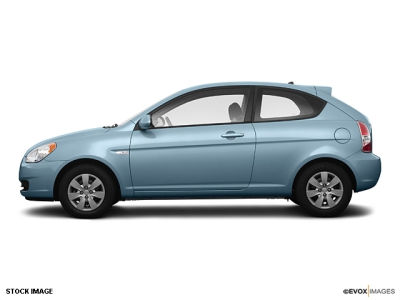 2008 Hyundai Accent -
   Cars.com </title>
   <meta name="title" content="2008 Hyundai Accent - Cars.com"/>
   <meta name="description" content="Listed on Cars.com
