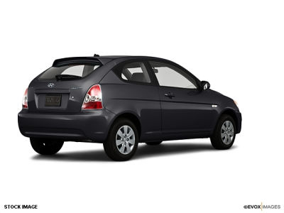 2010 Hyundai Accent -
Cars.com </title>
<meta name="title" content="2010 Hyundai Accent - Cars.com"/>
<meta name="description" content="Listed on Cars.com