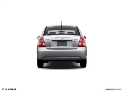 2007 Hyundai Accent  GLS -
   Cars.com </title>
   <meta name="title" content="2007 Hyundai Accent  GLS - Cars.com"/>
   <meta name="description" content="Listed on Cars.com