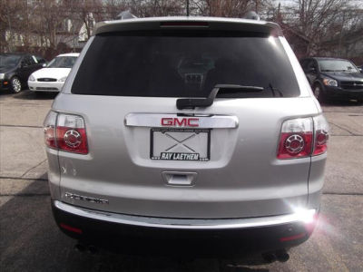 2010 GMC Acadia  SLE