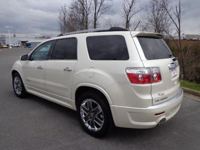 2011 GMC Acadia  Denali