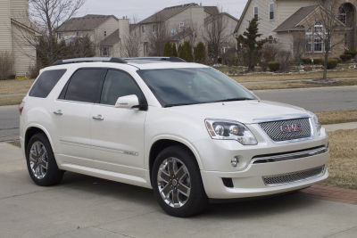 2011 GMC Acadia  Denali