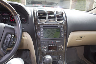 2011 GMC Acadia  Denali