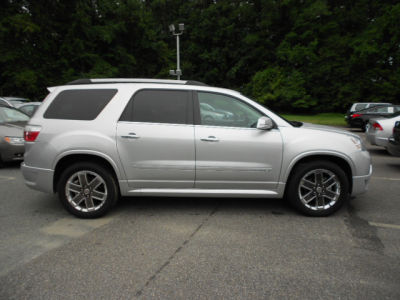 2011 GMC Acadia  Denali