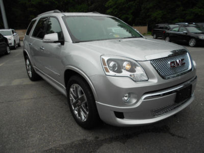2011 GMC Acadia  Denali