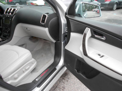 2011 GMC Acadia  Denali