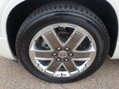2012 GMC Acadia  Denali