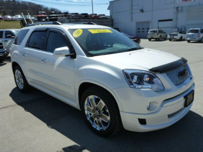 2011 GMC Acadia Denali