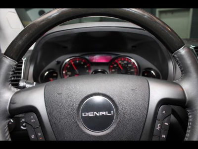 2011 GMC Acadia  Denali