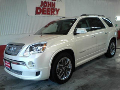 2011 GMC Acadia  Denali