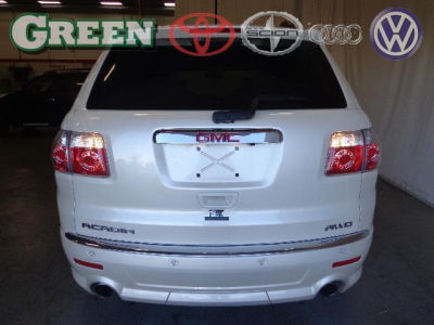 2011 GMC Acadia Denali