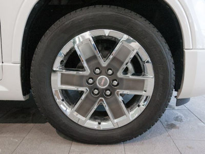2012 GMC Acadia Denali