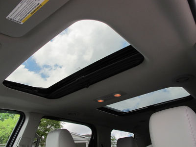 2011 GMC Acadia  Denali