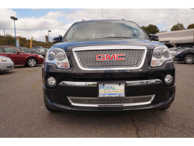 2011 GMC Acadia  Denali