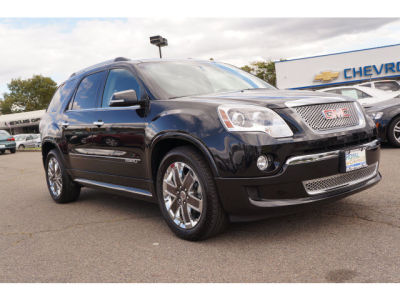 2011 GMC Acadia  Denali