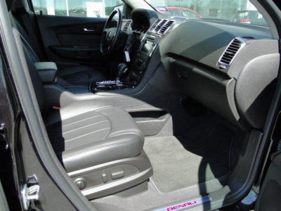 2011 GMC Acadia  Denali