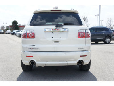 2011 GMC Acadia  Denali