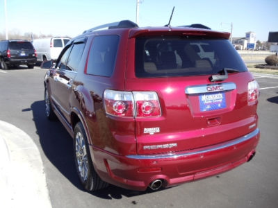 2011 GMC Acadia  Denali