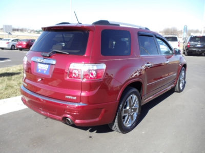 2011 GMC Acadia  Denali