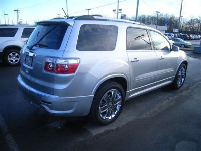 2011 GMC Acadia Denali