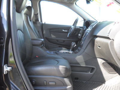 2011 GMC Acadia  Denali