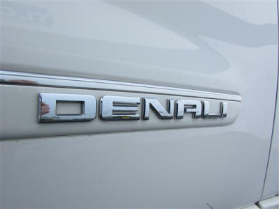 2012 GMC Acadia  Denali