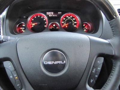 2011 GMC Acadia Denali