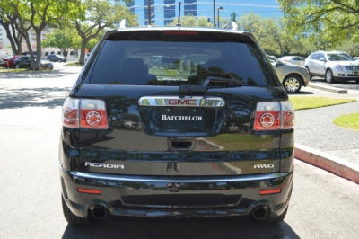 2011 GMC Acadia Denali