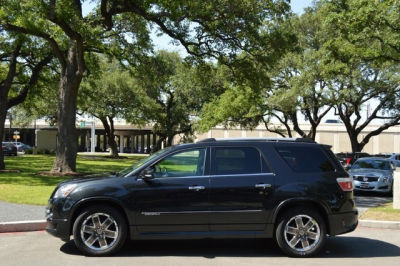 2011 GMC Acadia Denali
