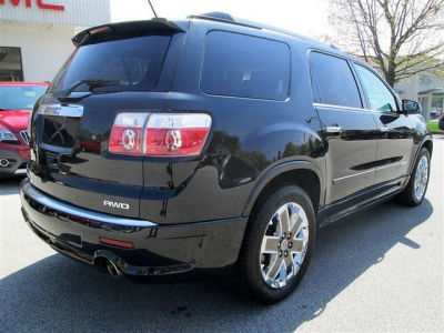 2011 GMC Acadia  Denali