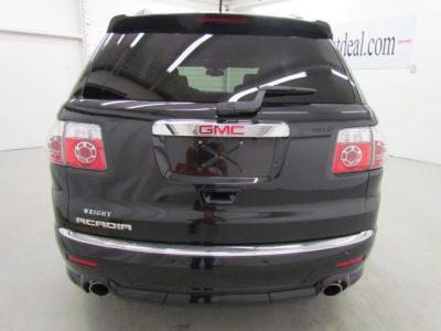 2011 GMC Acadia  Denali