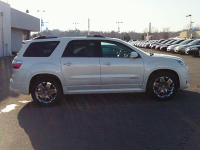 2011 GMC Acadia  Denali