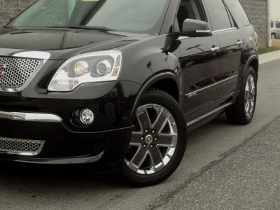 2011 GMC Acadia Denali