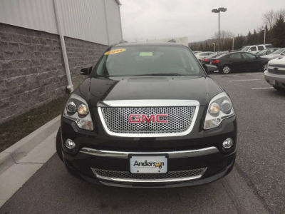 2011 GMC Acadia Denali